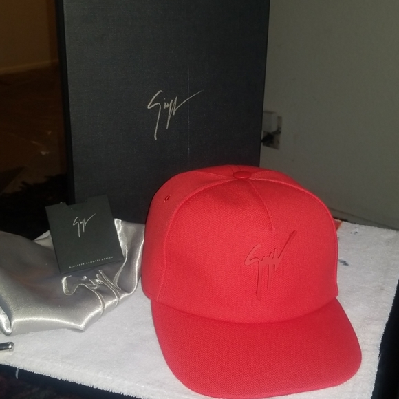 Giuseppe Zanotti Other - Giuseppe Hat